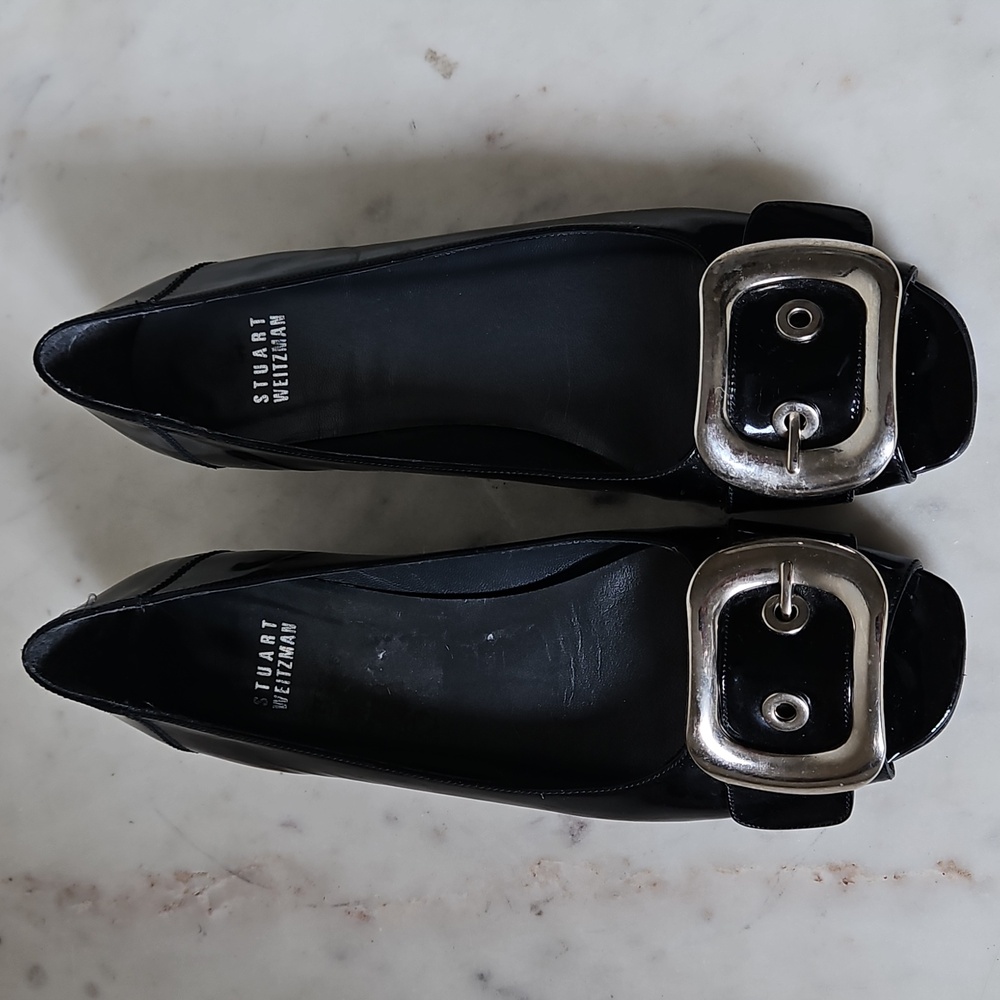 STUART WEITZMAN: Big Buckle patent leather flats